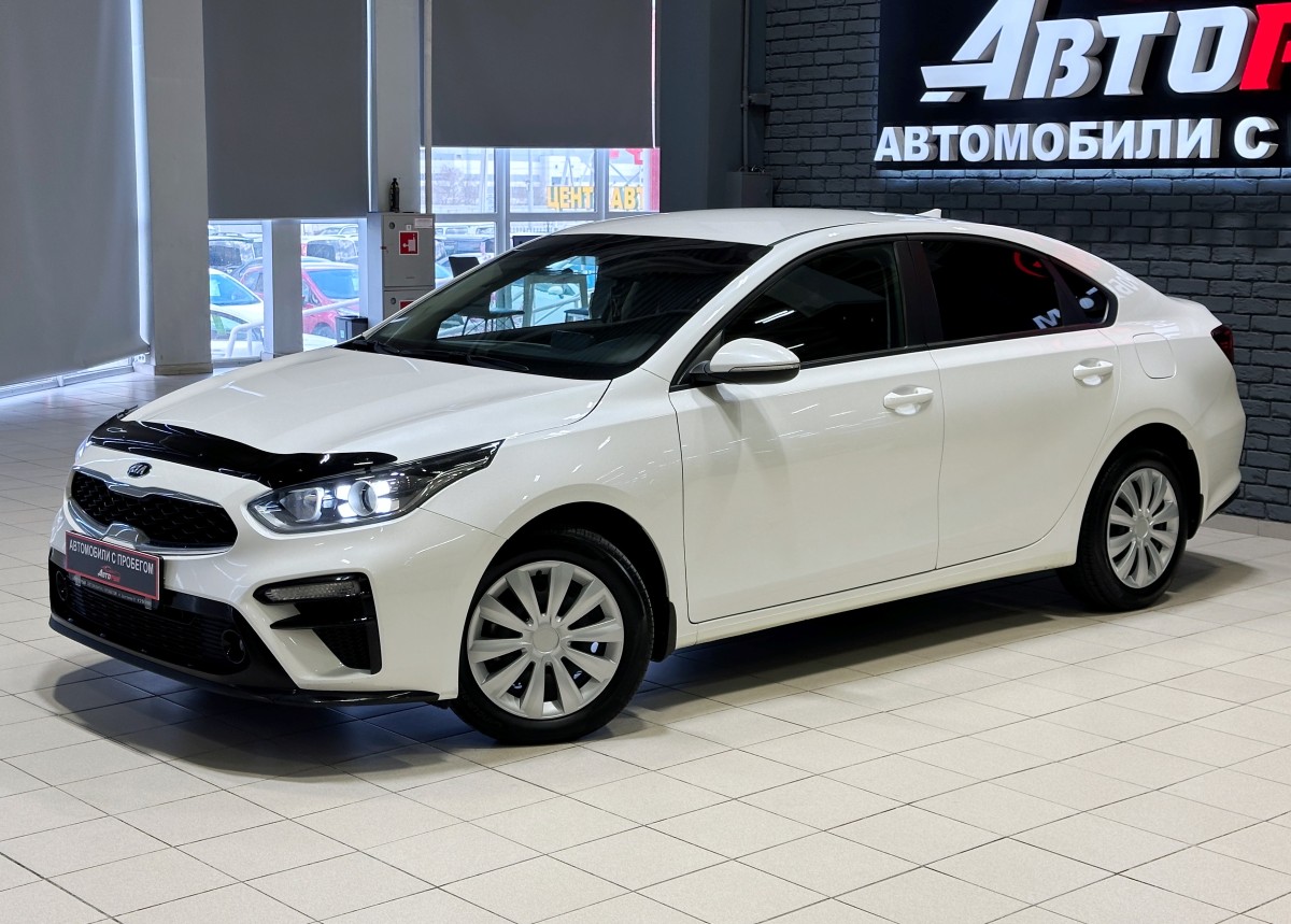 Kia Cerato - фото 1