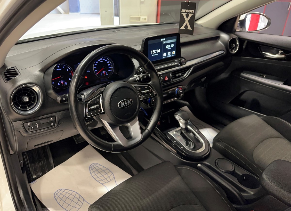 Kia Cerato - фото 9
