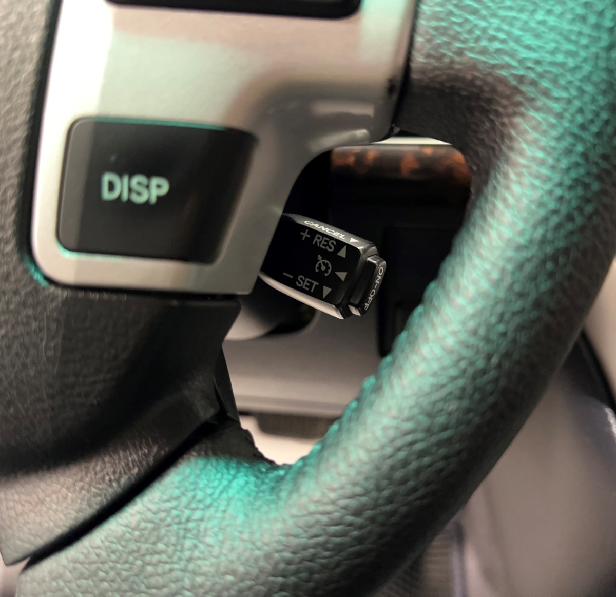 Toyota Land Cruiser 200 - фото 23