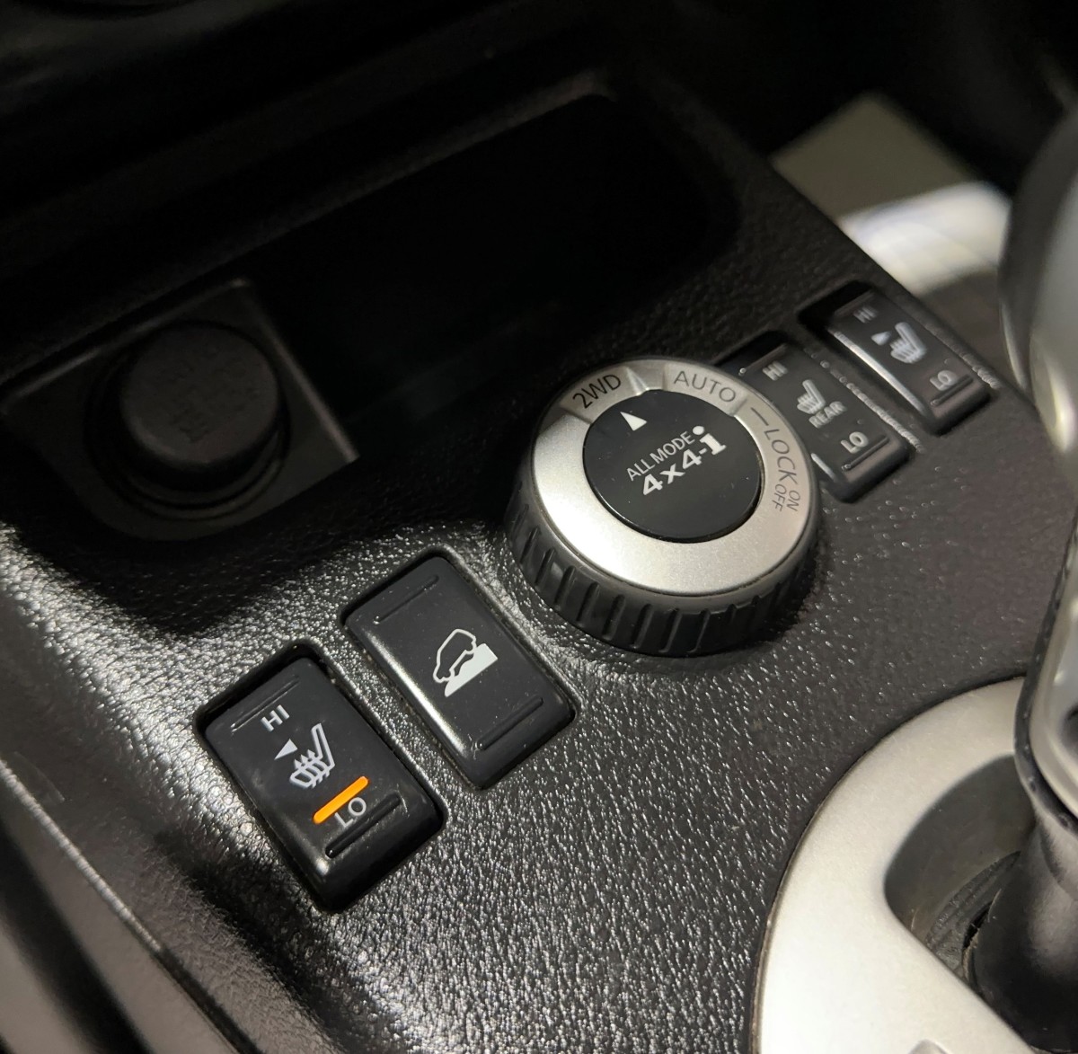 Nissan X-Trail - фото 25