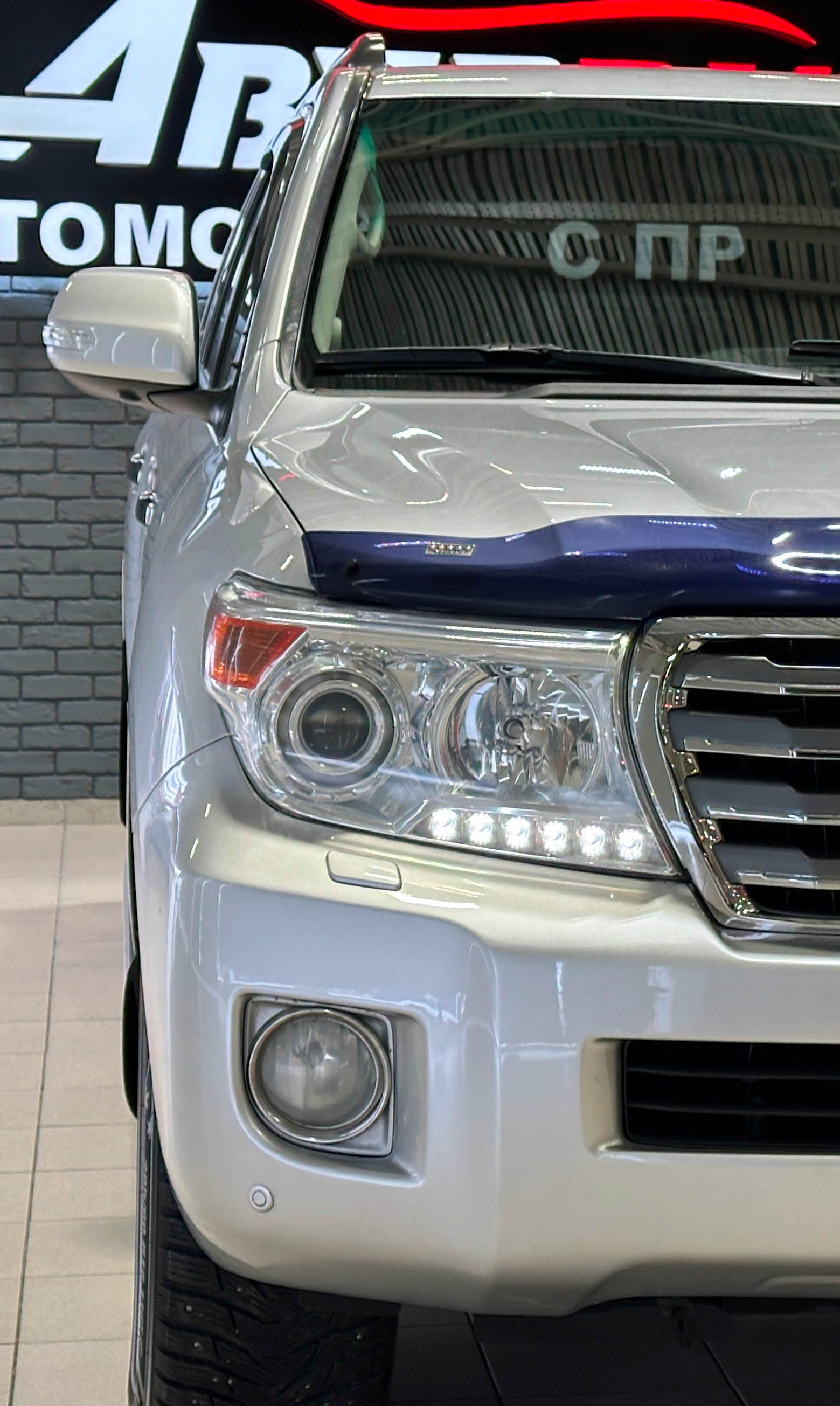 Toyota Land Cruiser 200 - фото 9