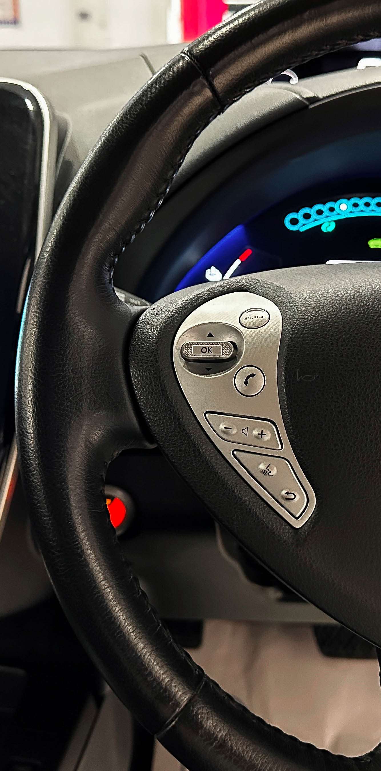 Nissan Leaf - фото 20