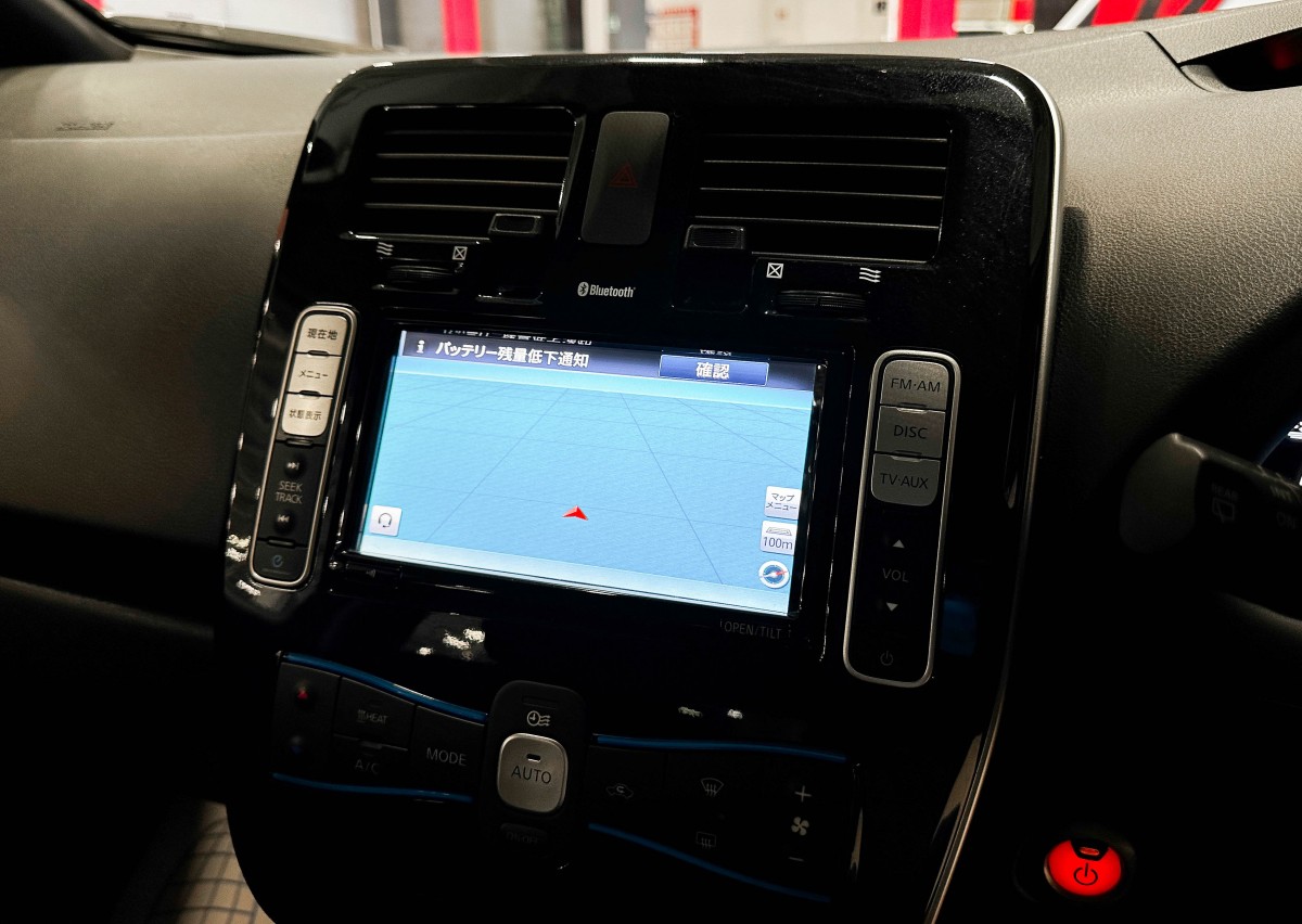 Nissan Leaf - фото 23