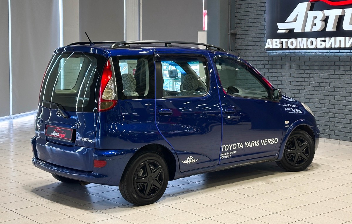 Toyota Yaris Verso - фото 5