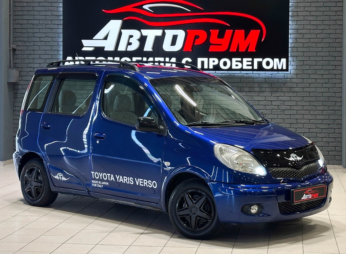 Toyota Yaris Verso - фото 1