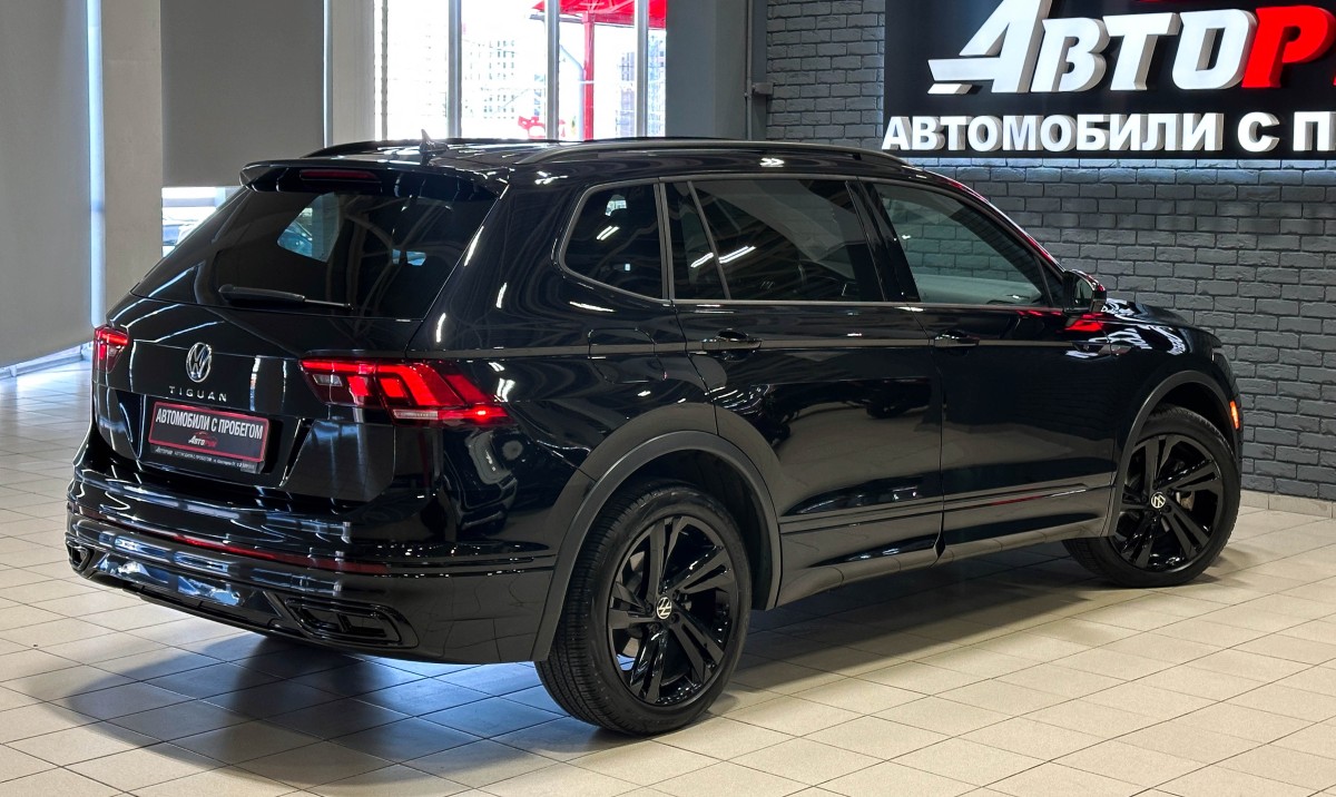 Volkswagen Tiguan - фото 5