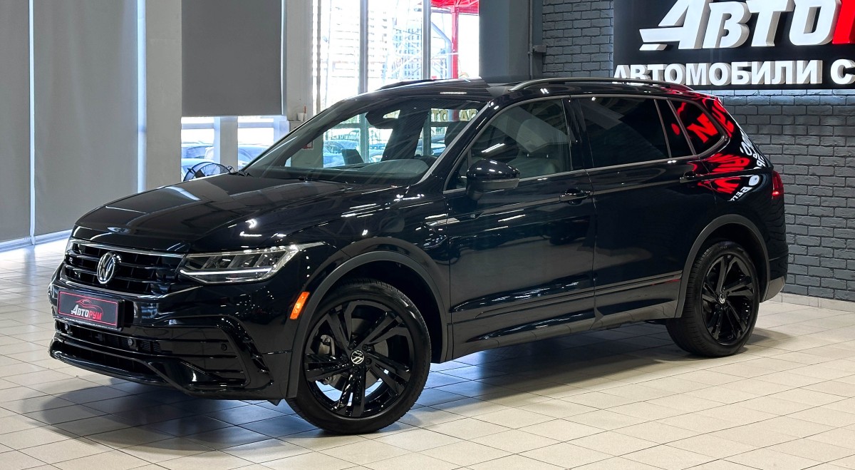 Volkswagen Tiguan - фото 2