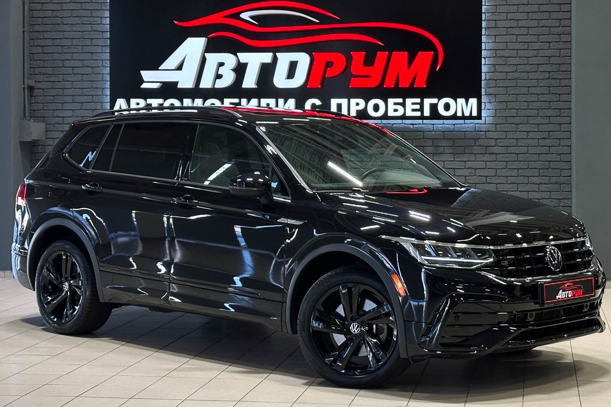 Volkswagen Tiguan - фото 1