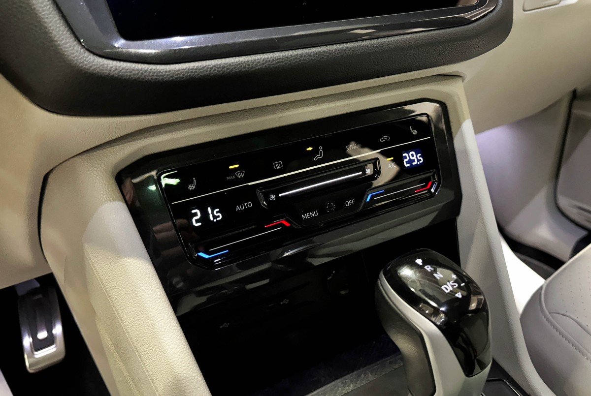 Volkswagen Tiguan - фото 26