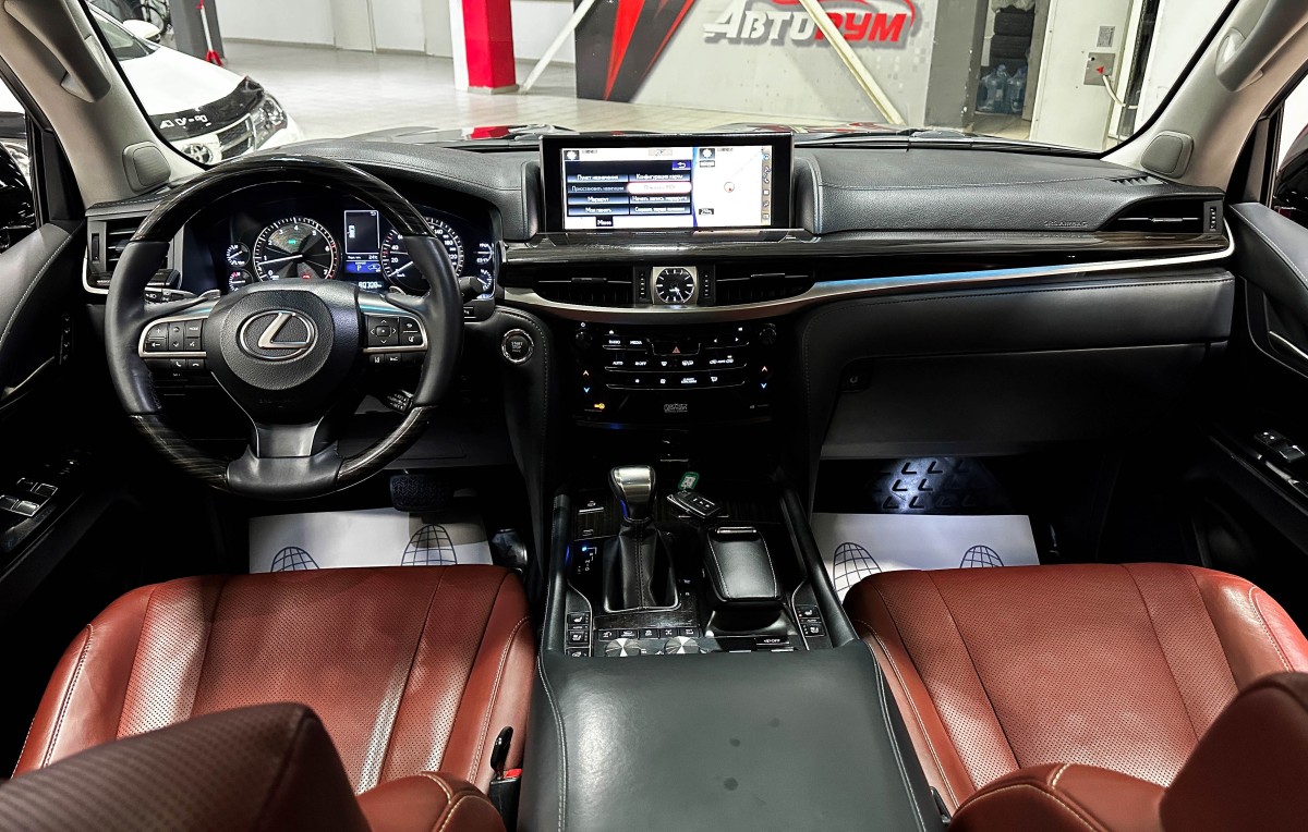 Lexus LX 570 - фото 38