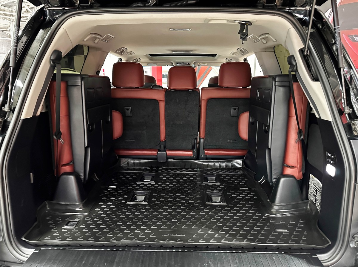 Lexus LX 570 - фото 15