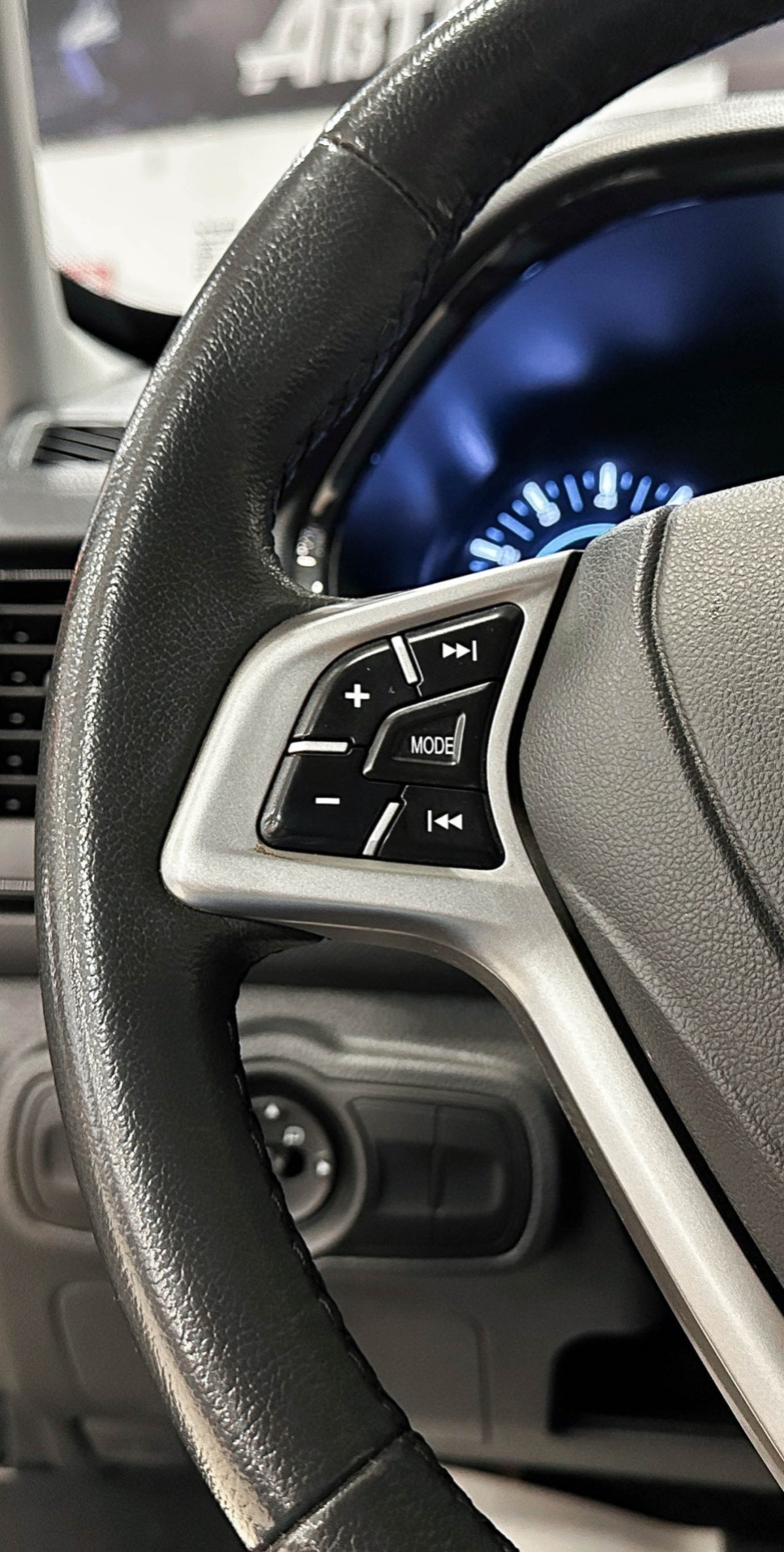 Chery Tiggo 3 - фото 20