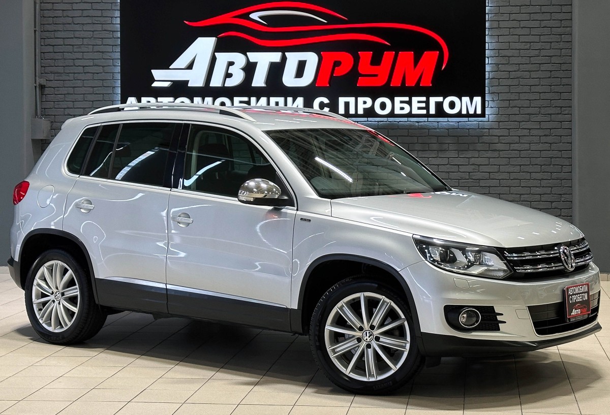 Volkswagen Tiguan - фото 1