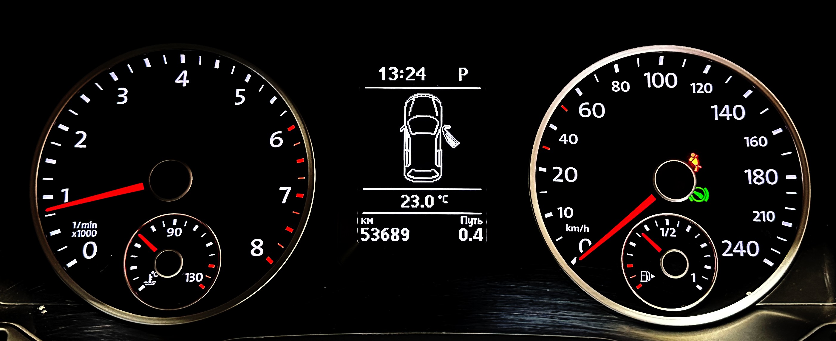 Volkswagen Tiguan - фото 19