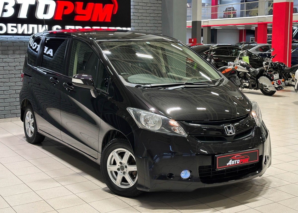 Honda Freed - фото 4
