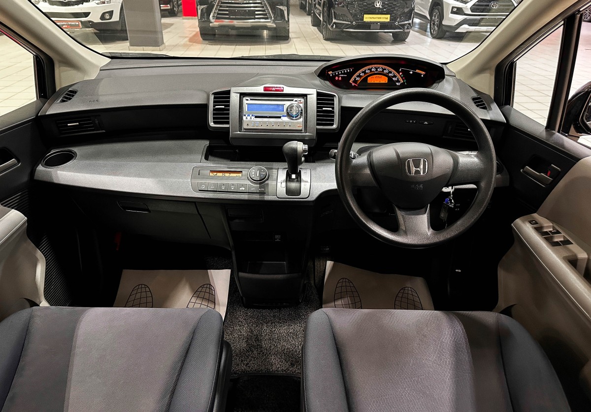 Honda Freed - фото 22