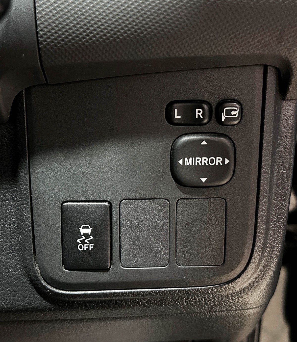 Toyota Wish - фото 17