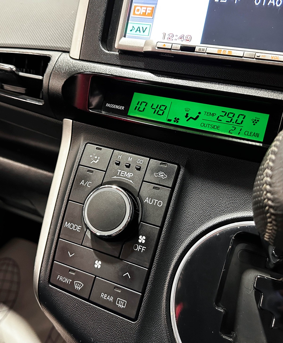 Toyota Wish - фото 21