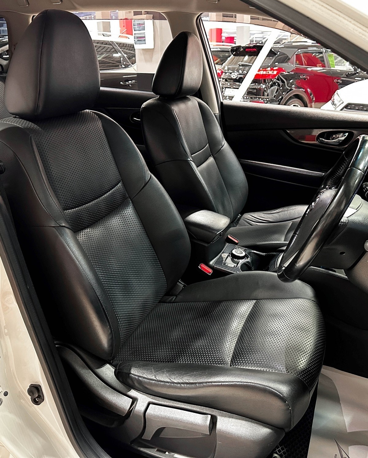 Nissan X-Trail - фото 11