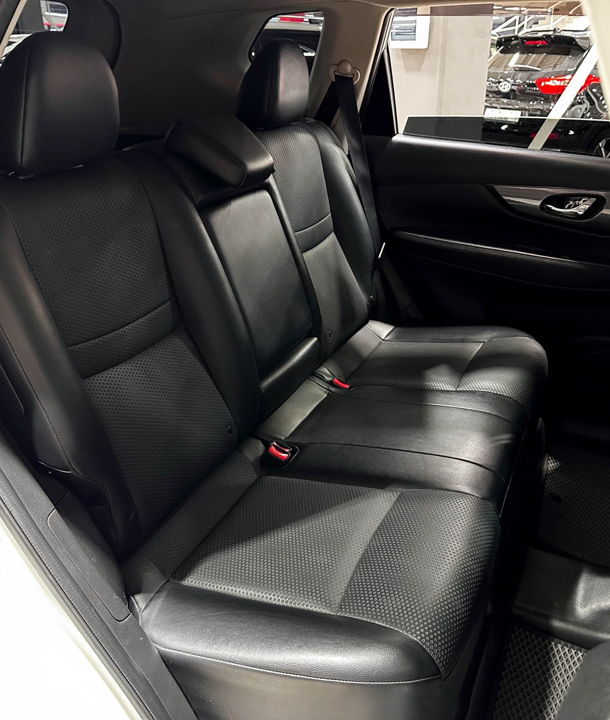 Nissan X-Trail - фото 12