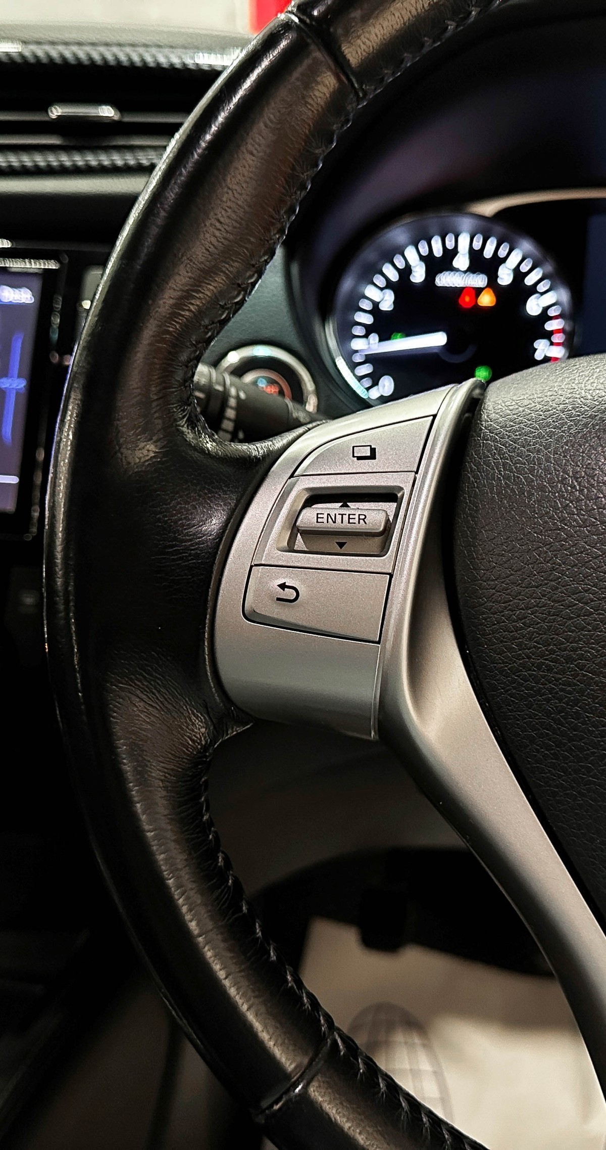 Nissan X-Trail - фото 21