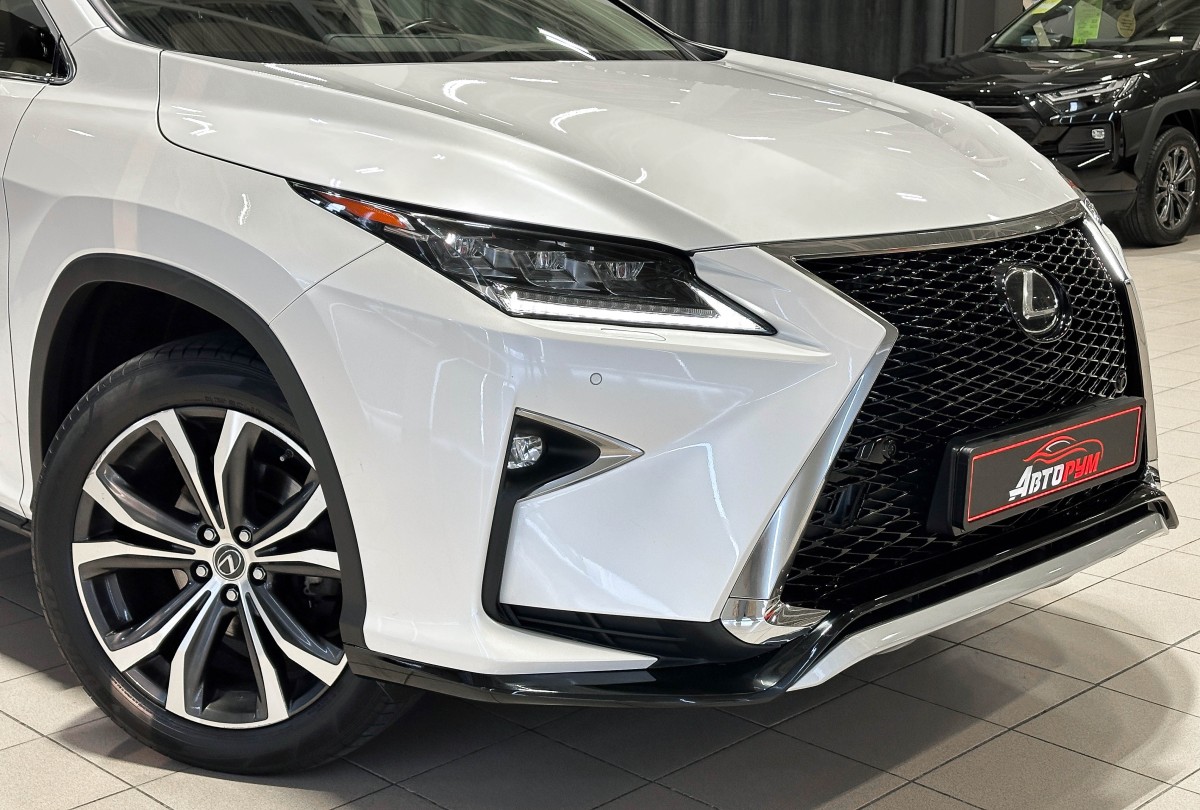 Lexus RX350L - фото 10