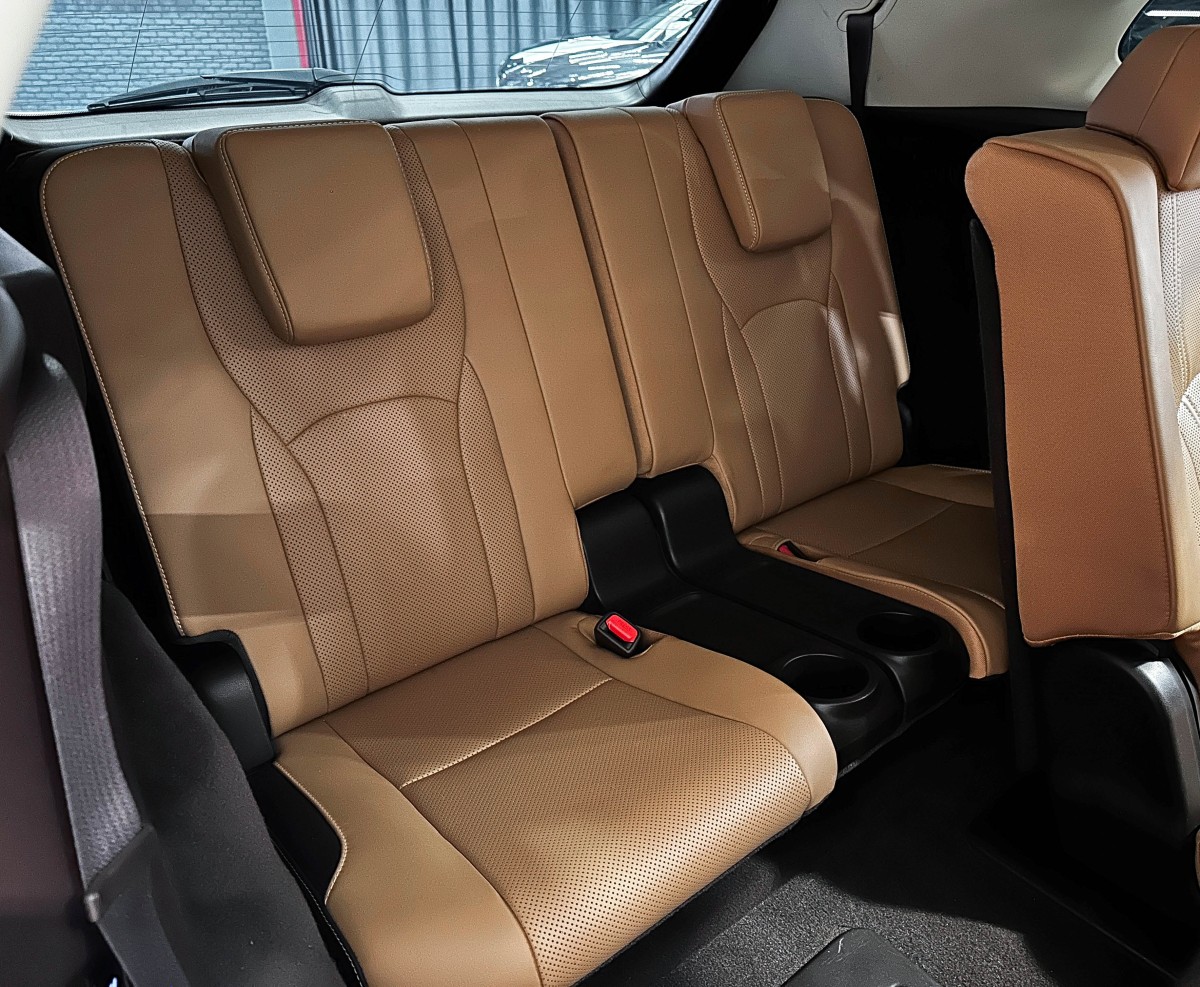 Lexus RX350L - фото 15