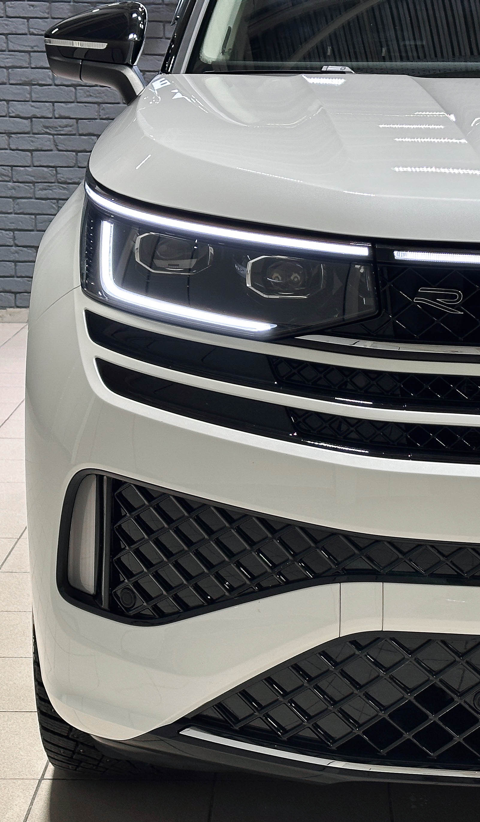 Volkswagen Tavendor - фото 10