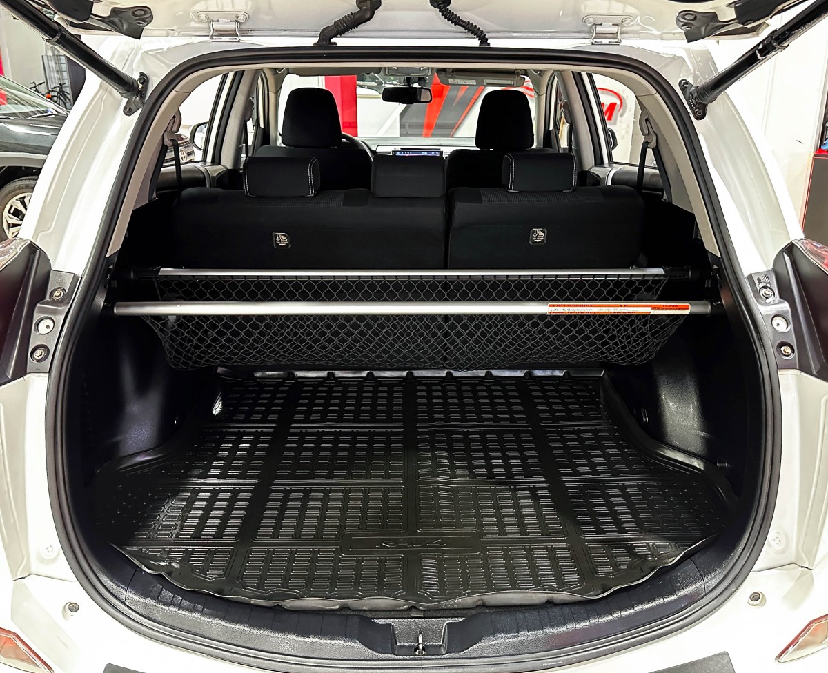 Toyota RAV4 - фото 14