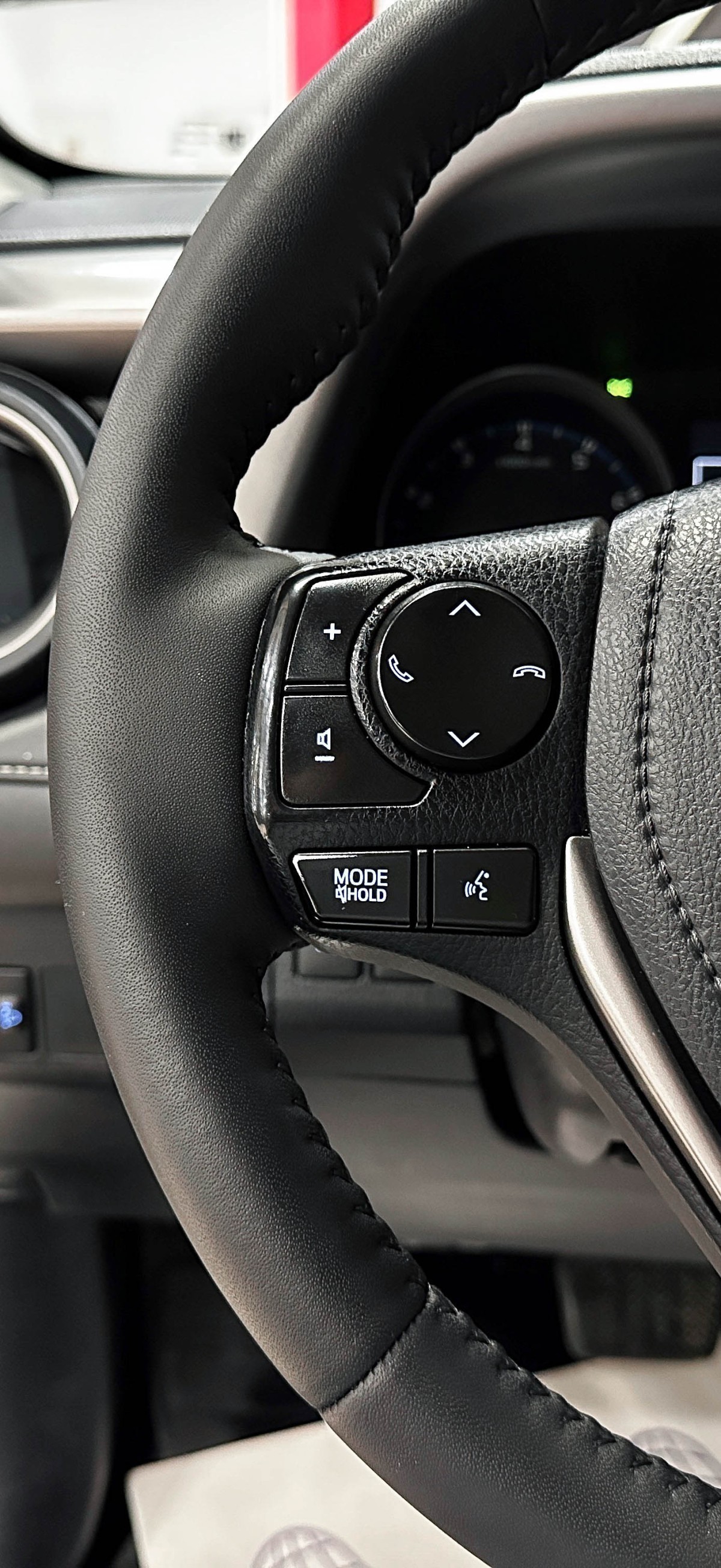 Toyota RAV4 - фото 21