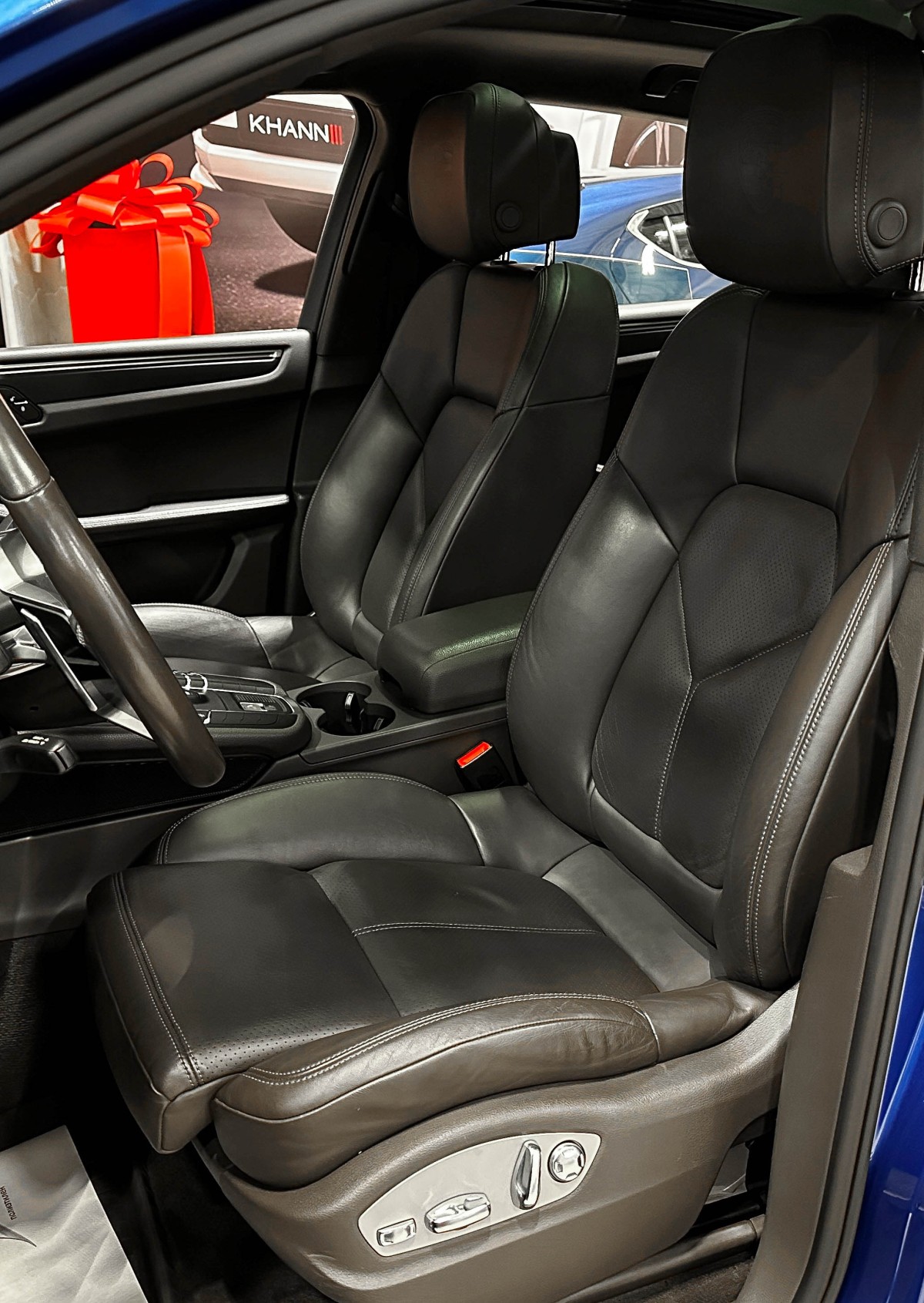 Porsche Macan - фото 12