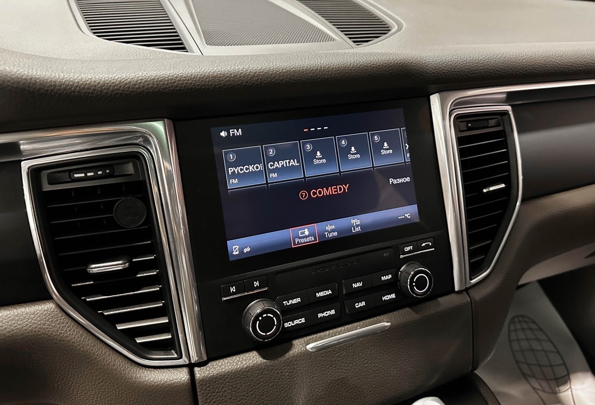 Porsche Macan - фото 26