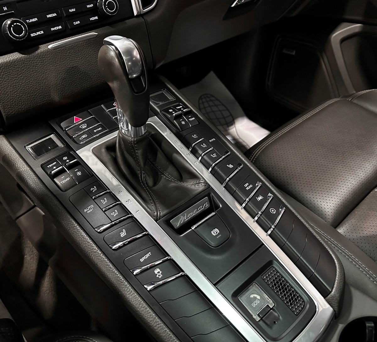 Porsche Macan - фото 28