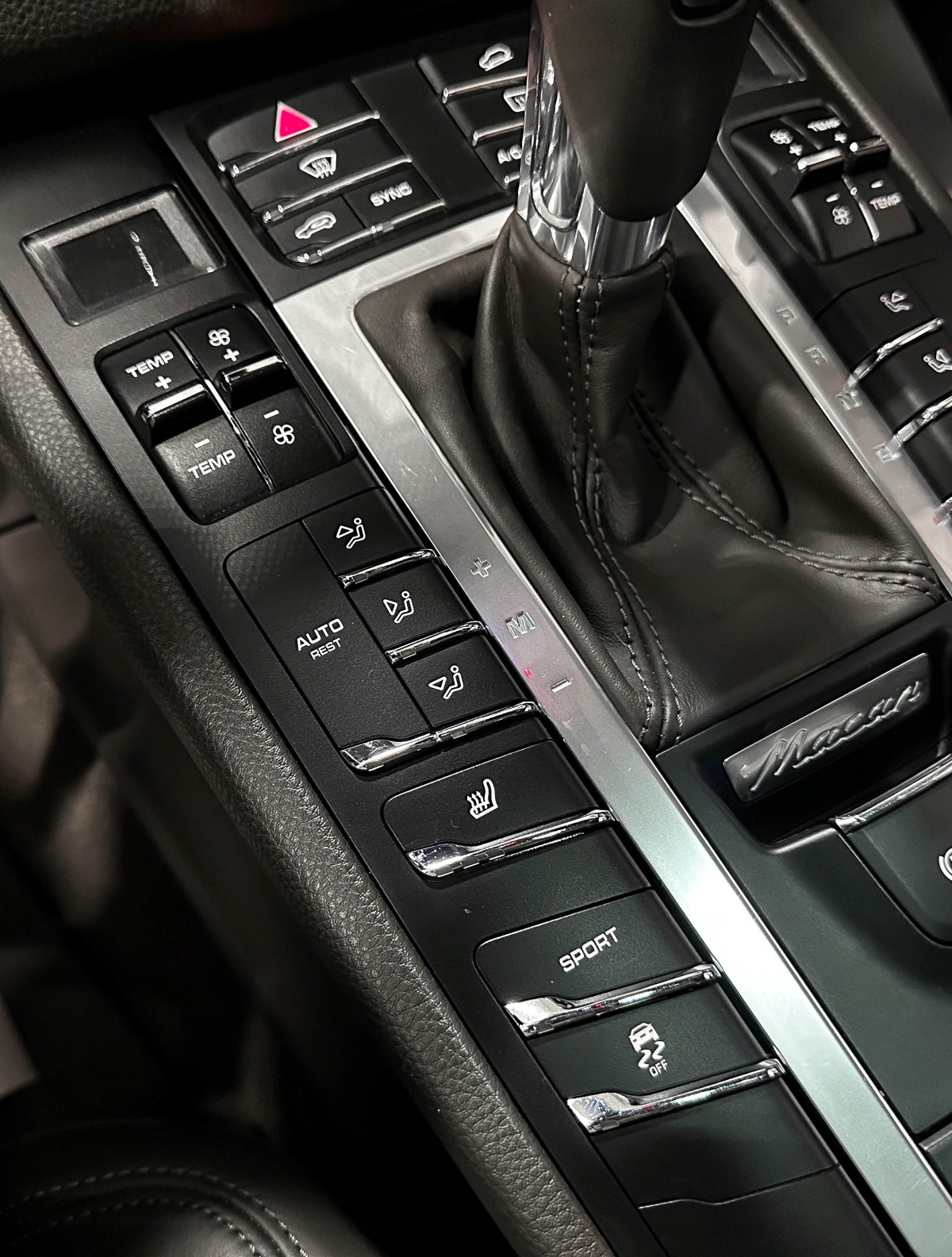 Porsche Macan - фото 29