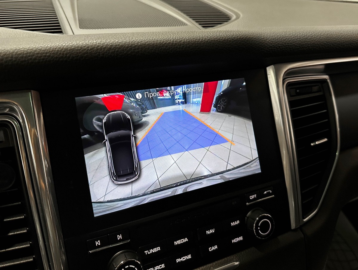 Porsche Macan - фото 27