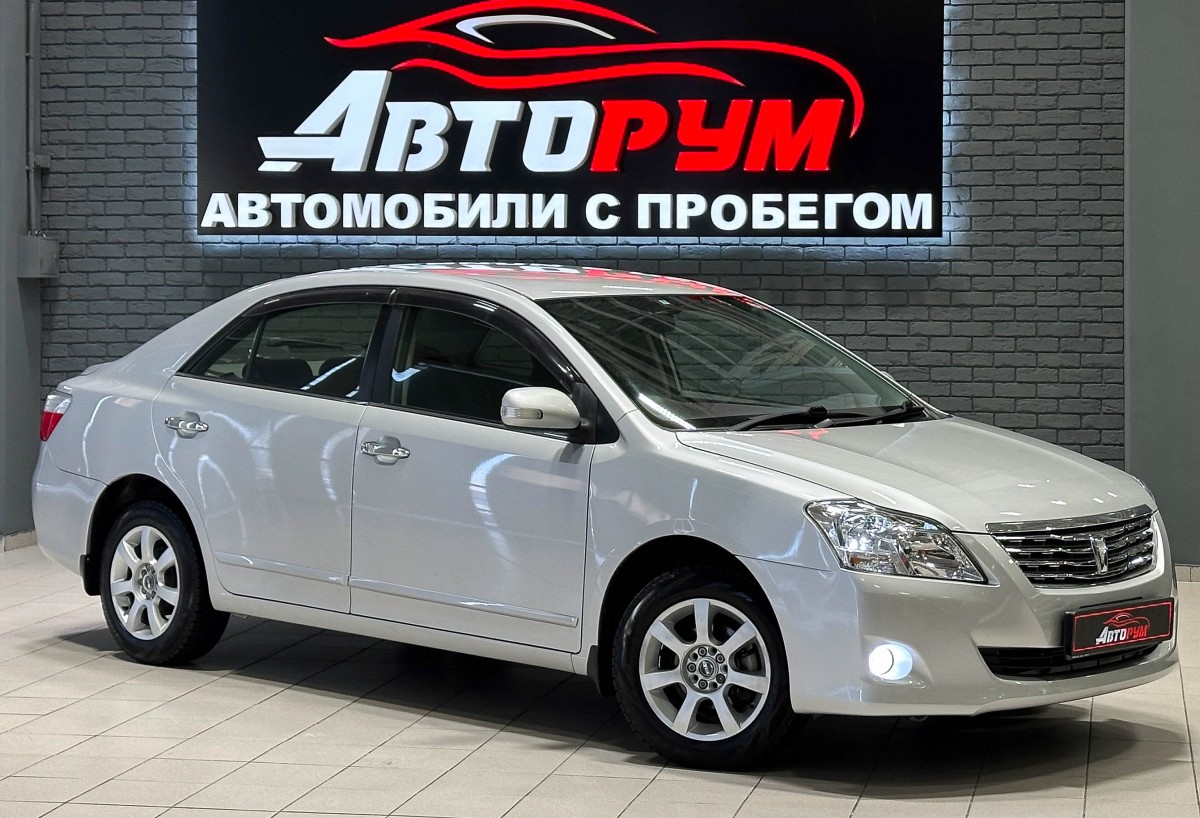 Toyota Premio - фото 1