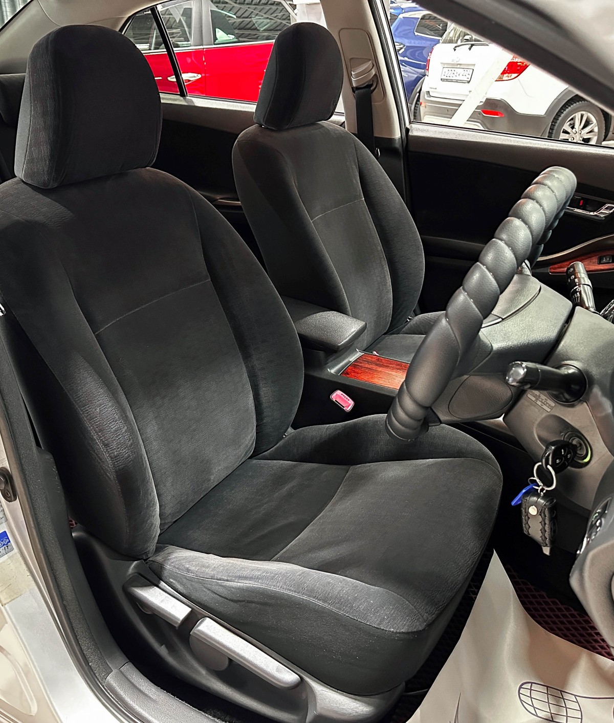 Toyota Premio - фото 11