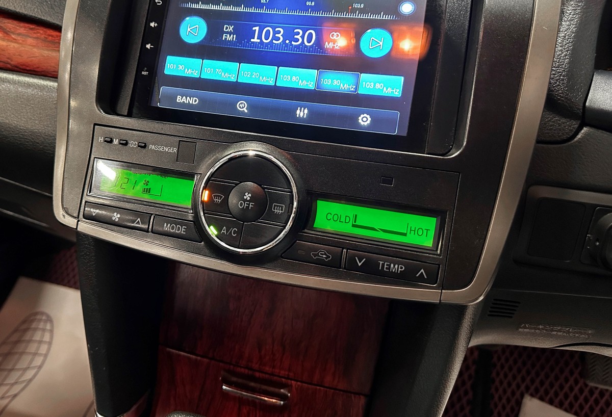 Toyota Premio - фото 22