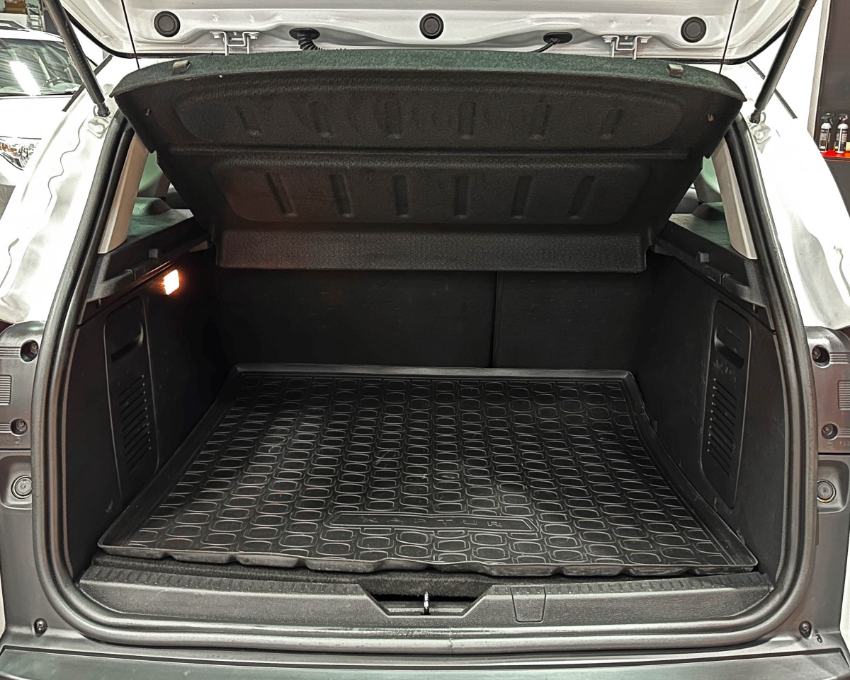 Renault Kaptur - фото 13