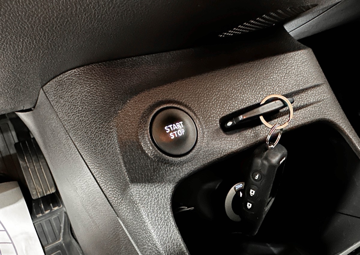 Renault Kaptur - фото 25