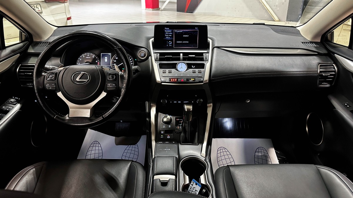 Lexus NX200 - фото 31