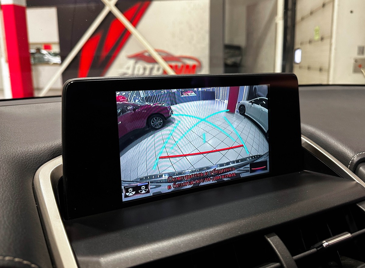 Lexus NX200 - фото 27