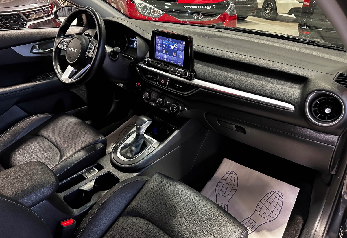 Kia K3 - фото 18