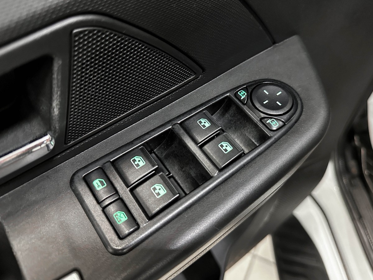 УАЗ Patriot - фото 15