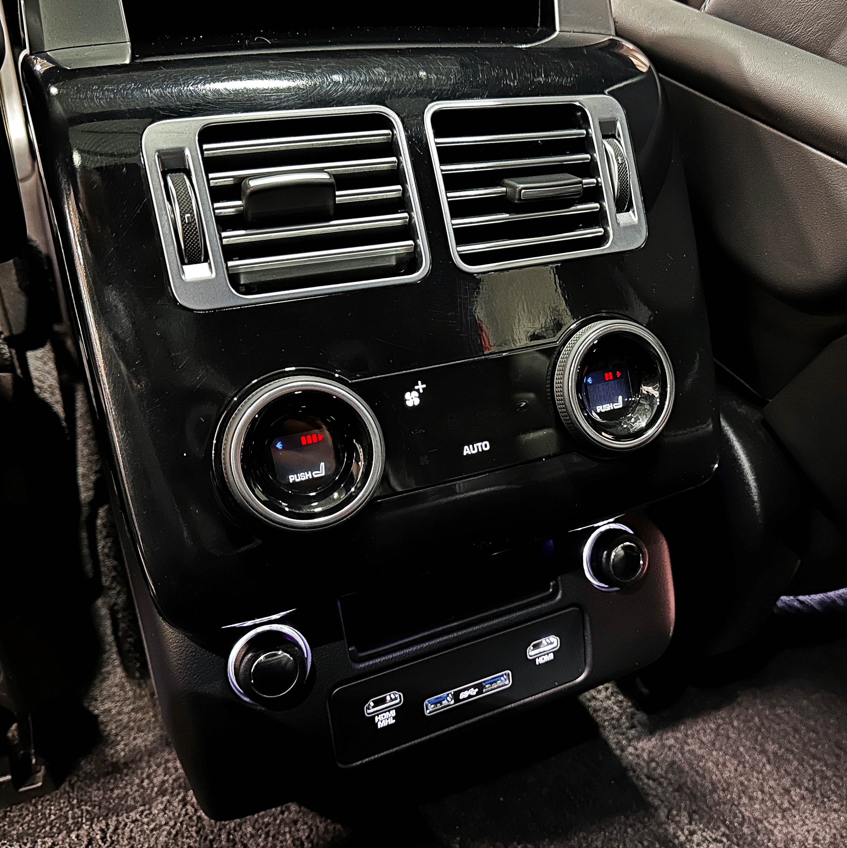 Land Rover Range Rover - фото 35