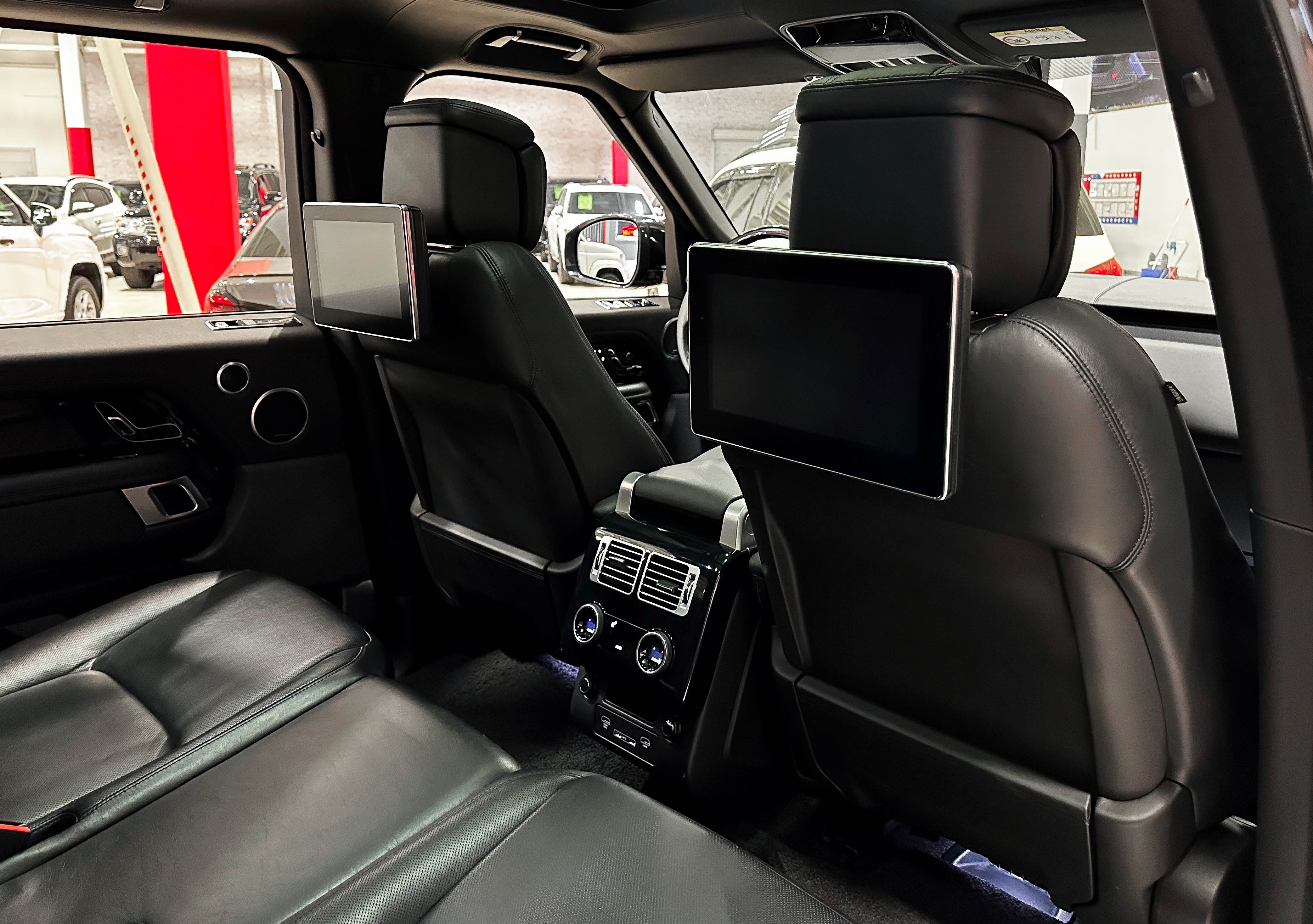 Land Rover Range Rover - фото 16