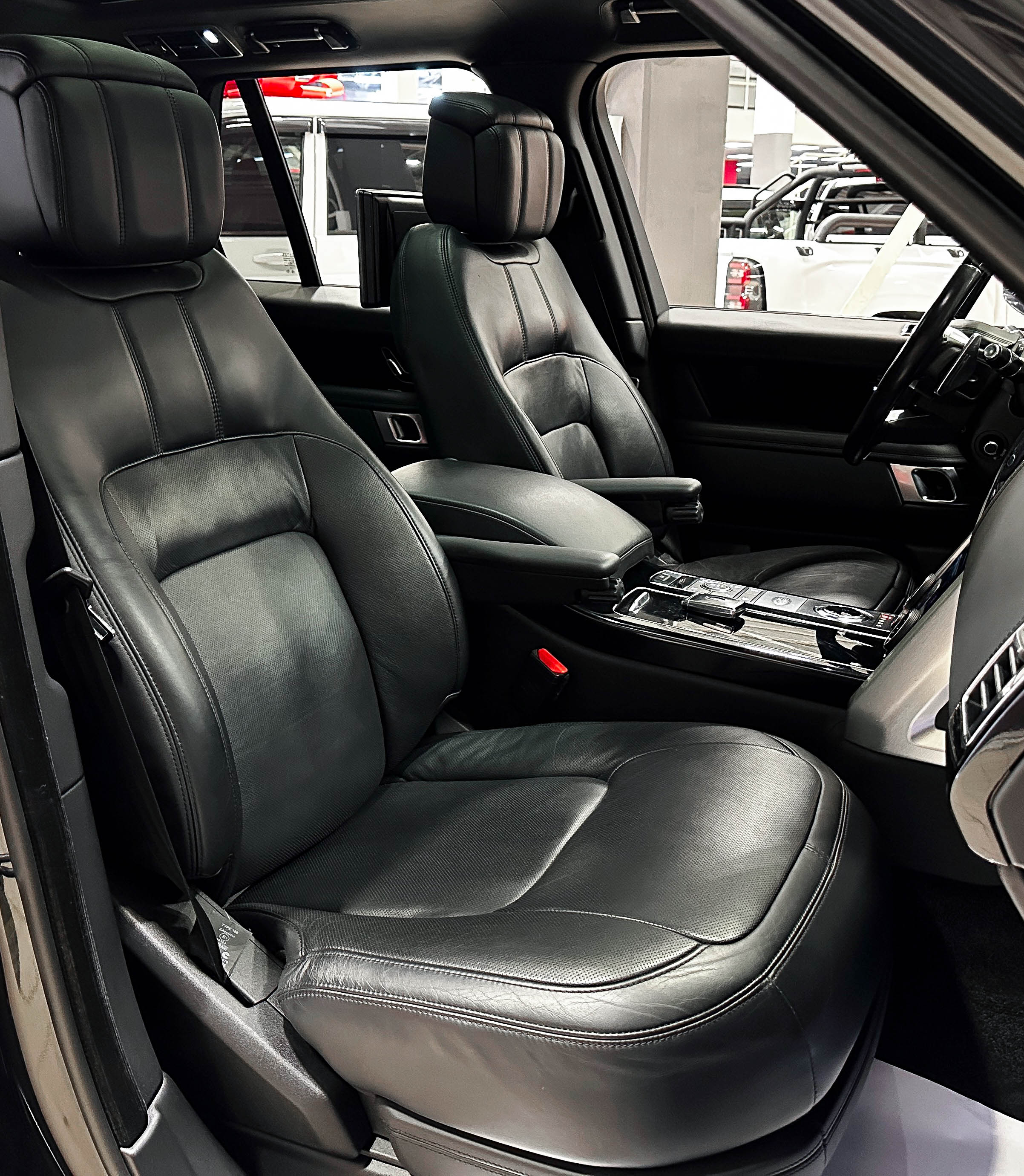 Land Rover Range Rover - фото 17