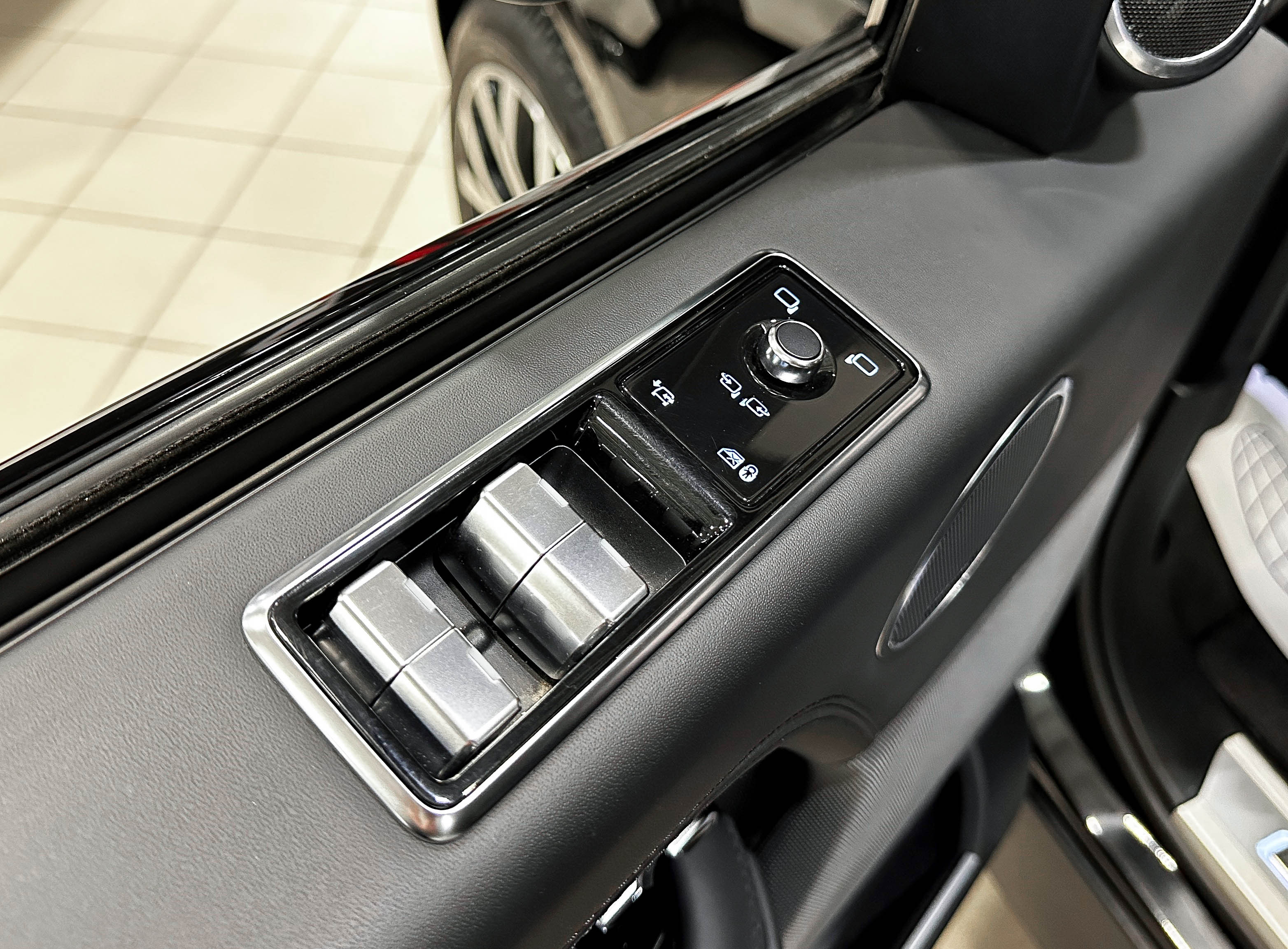 Land Rover Range Rover - фото 19