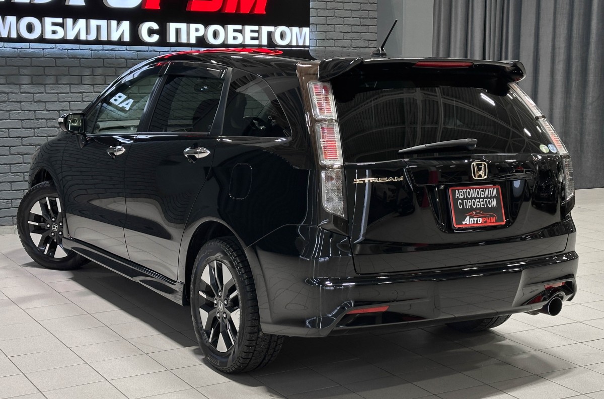 Honda Stream - фото 8