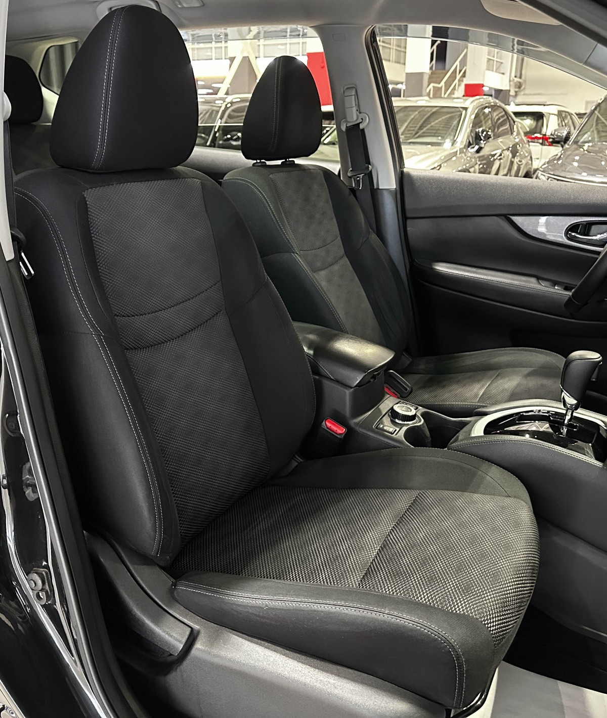 Nissan X-Trail - фото 18